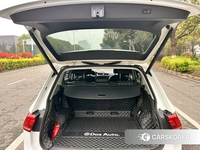 Volkswagen Tiguan L id 4265559 из Китая 13