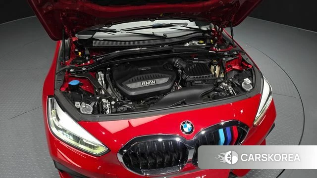 BMW 1 Series (F40) id 4196316 из Кореи 26