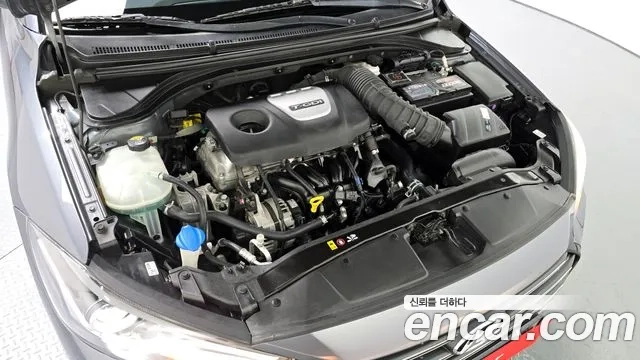 Hyundai Avante AD id 2881780 из Кореи 16