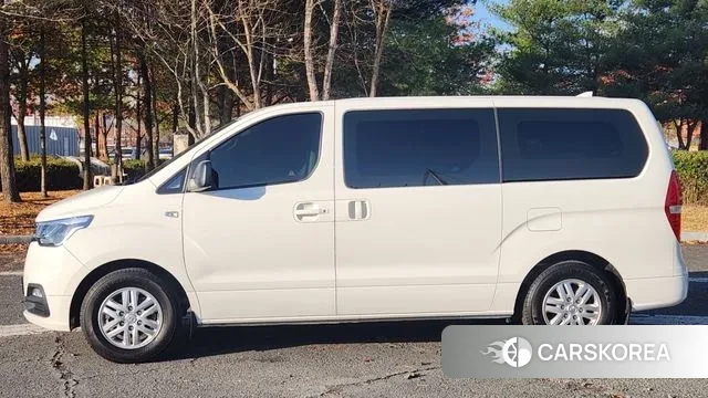 Hyundai The New Grand Starex id 3428746 из Кореи 16