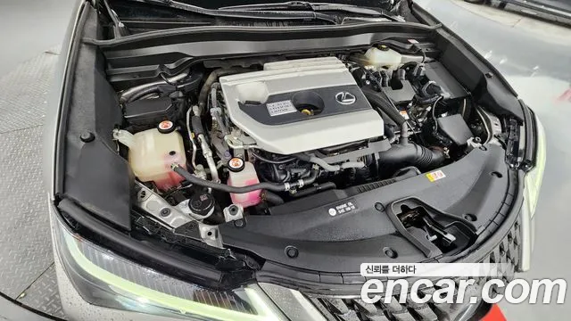 Lexus UX250h id 2651743 из Кореи 16