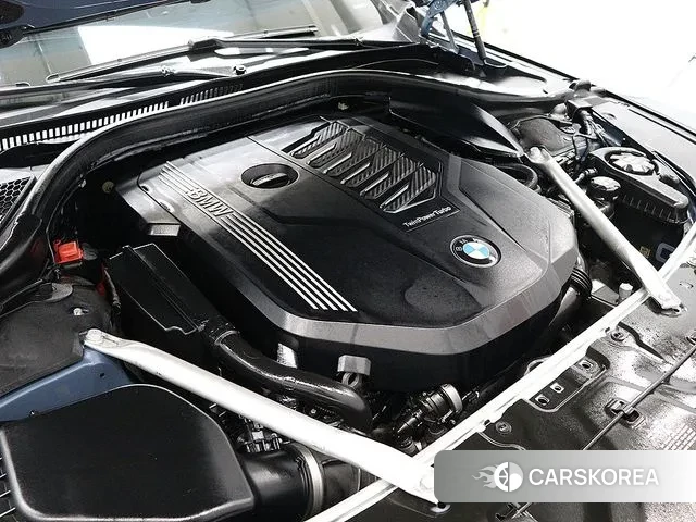 BMW 8 Series (G15) id 3650855 из Кореи 16