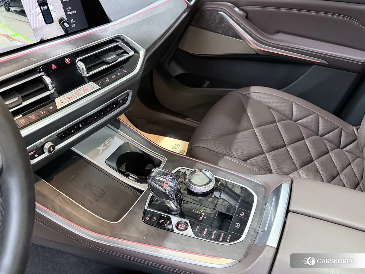 BMW X5 id 4453975 из Китая 16