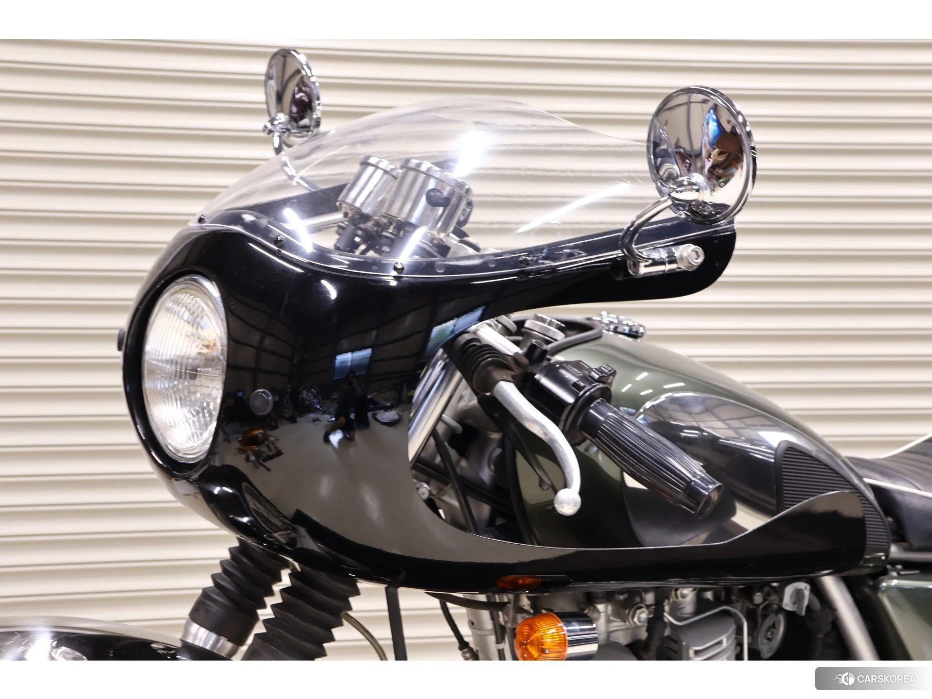 Проданный Yamaha SR 400 id 4379861 из Японии, фото 11