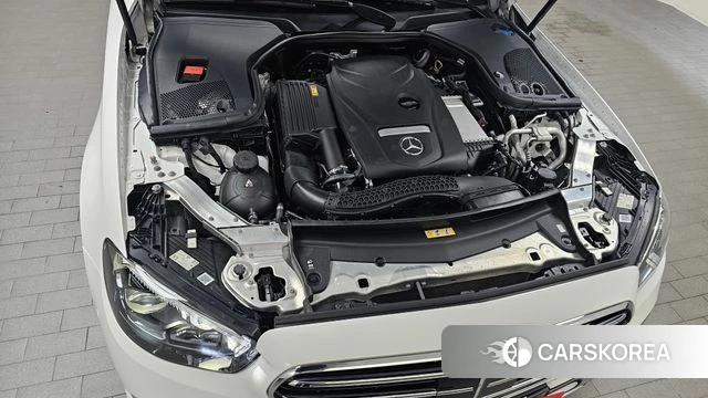 Mercedes-Benz E-Class W213 id 4293860 из Кореи 29