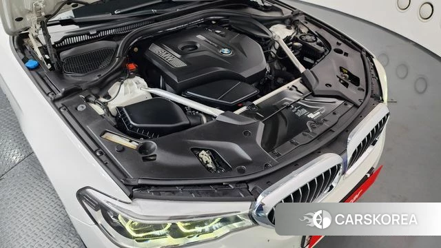 BMW 5 Series (G30) id 4490893 из Кореи 16