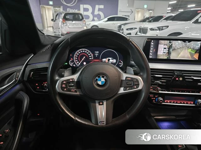BMW 5 Series (G30) id 4294738 из Кореи 16