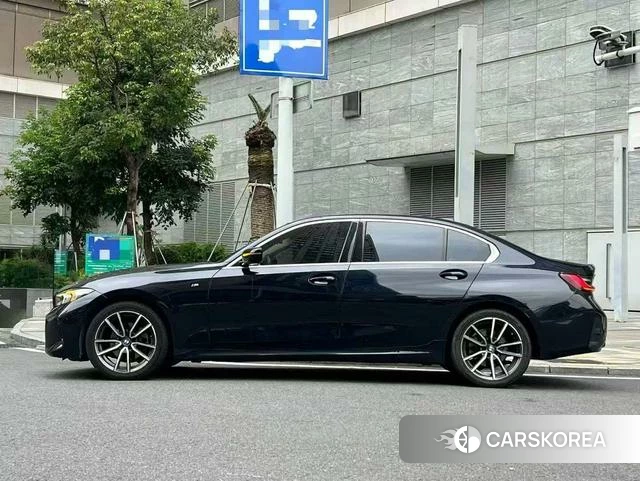 BMW 3 series 2023 Черный из Китая, фото 6