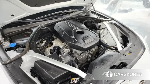 Genesis The New G70 id 3546000 из Кореи 16