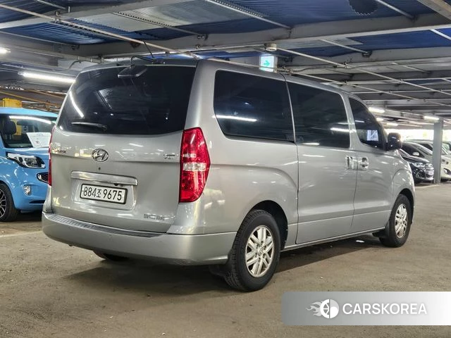Hyundai The New Grand Starex id 4703328 из Кореи 16