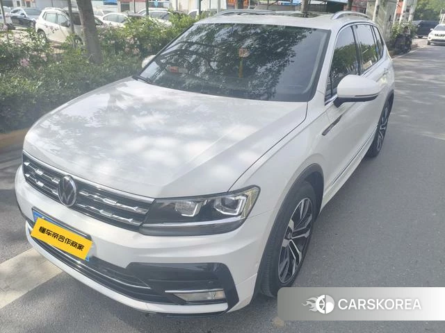 Volkswagen Tiguan L 2021 Белый из Китая, фото 6