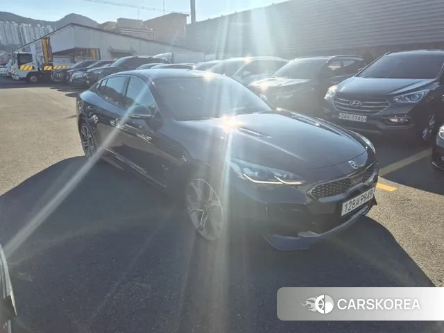 Kia Stinger id 3538200 из Кореи 16