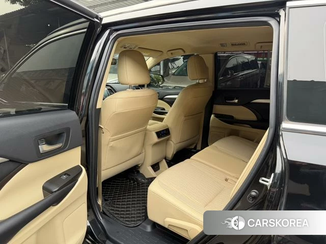 Toyota Highlander id 4257664 из Китая 16