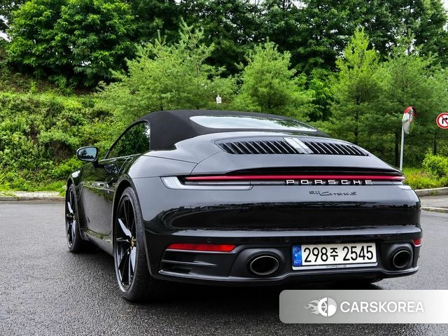 Porsche 911(992) id 4580723 из Кореи 16
