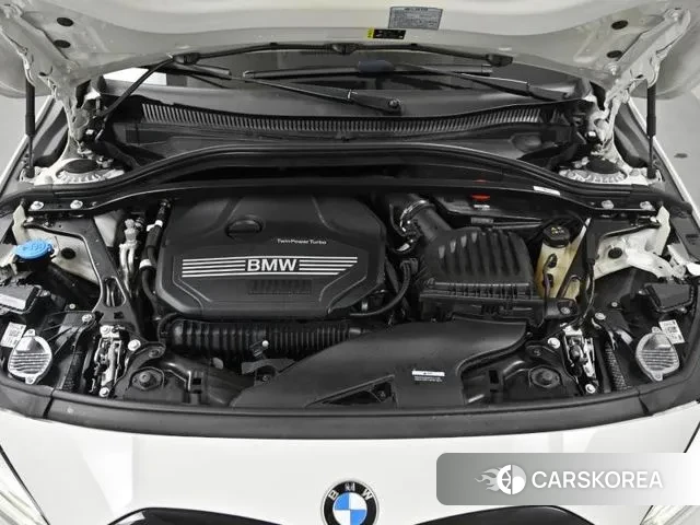 BMW 1 Series (F40) id 3599970 из Кореи 16