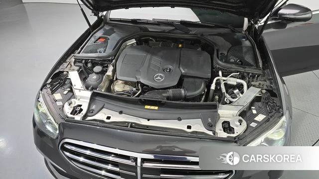 Mercedes-Benz E-Class W213 id 4731627 из Кореи 27
