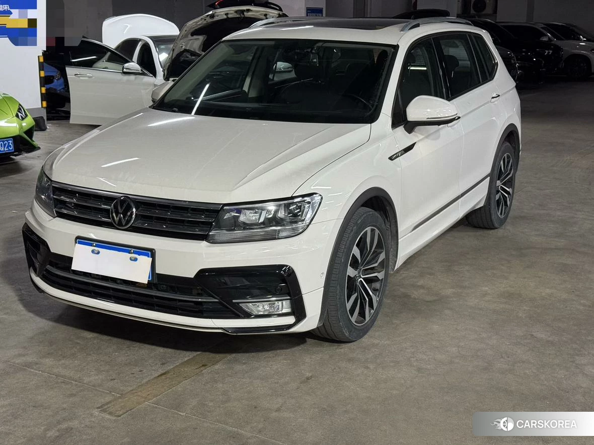 Volkswagen Tiguan L 2020 Белый из Китая, фото 6