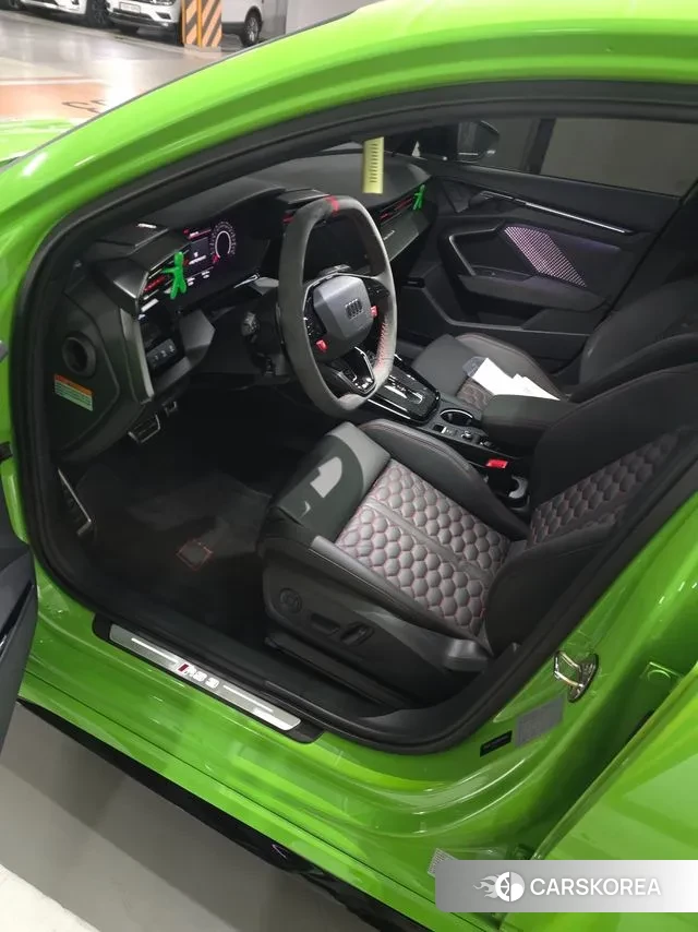 Audi RS3 (8Y) 2025 Зеленый из Кореи, фото 6