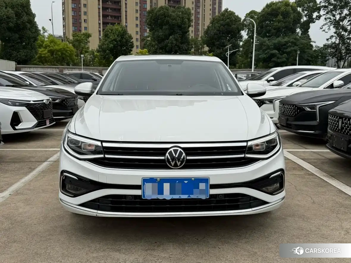 Volkswagen Bora id 4674364 из Китая 8