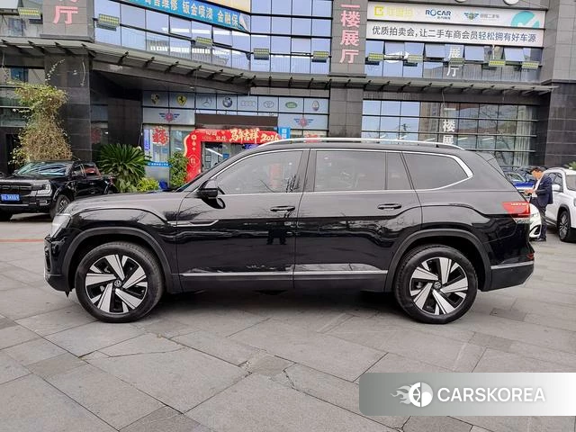Volkswagen Tourang id 4260228 из Китая 7