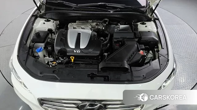 Hyundai Grandeur IG id 3045710 из Кореи 16