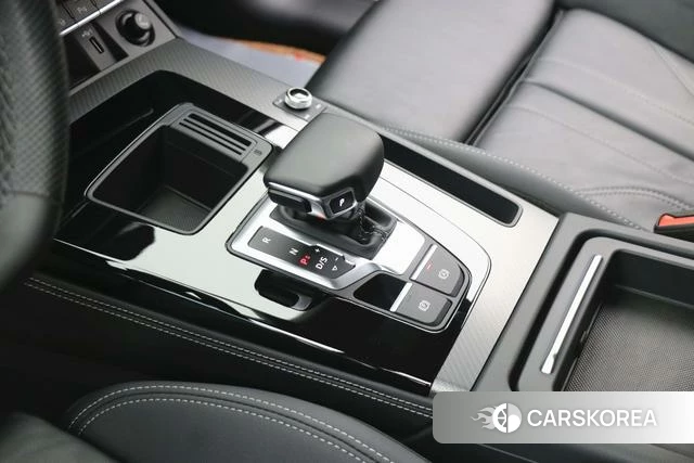 Audi Q5L id 4271920 из Китая 29