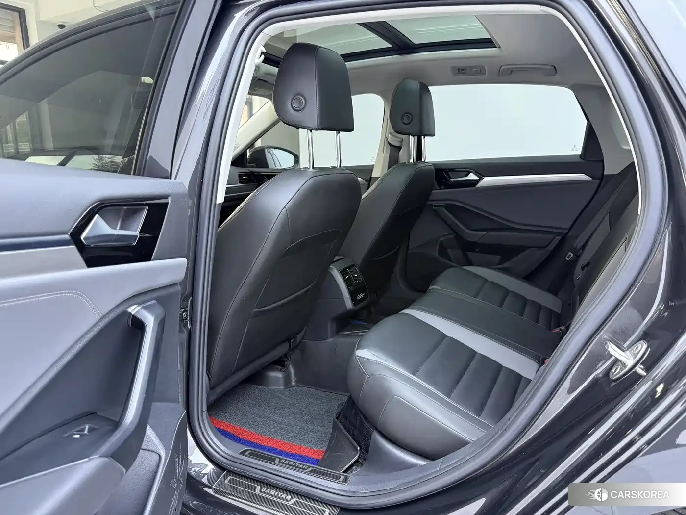Volkswagen Sagitar id 4600386 из Китая 14