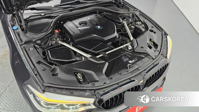 BMW 5 Series (G30) id 4746783 из Кореи 29