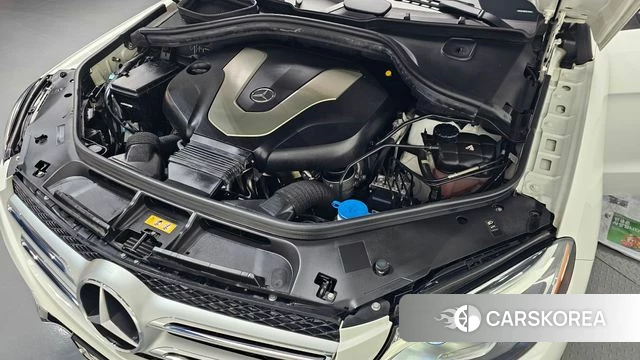 Mercedes-Benz GLE - Class W166 id 3814279 из Кореи 16