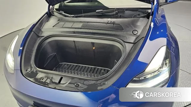 Tesla Model Y id 3257934 из Кореи 16