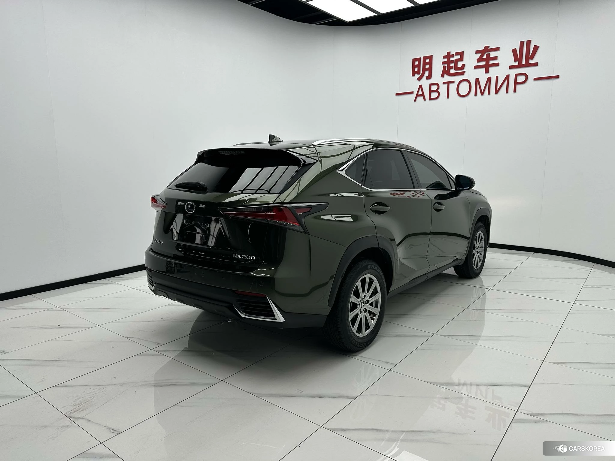 Lexus NX id 4512670 из Китая 15