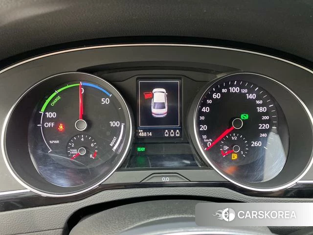 Volkswagen Magotan PHEV id 4216251 из Китая 9