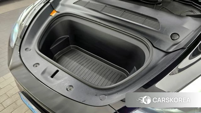 Tesla Model Y id 3850814 из Кореи 16