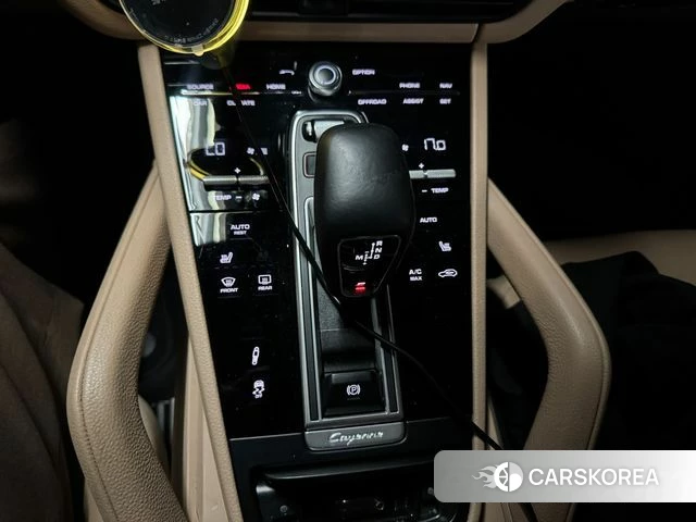 Porsche Cayenne (PO536) 2019 Черный из Кореи, фото 6