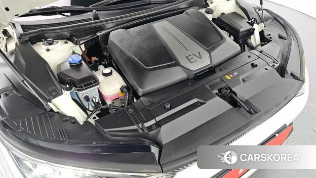 Kia EV6 id 4854933 из Кореи 32
