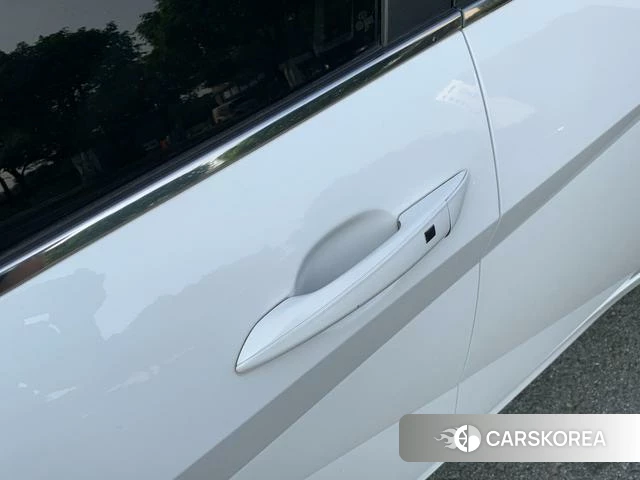 Hyundai Elantra id 4274781 из Китая 26