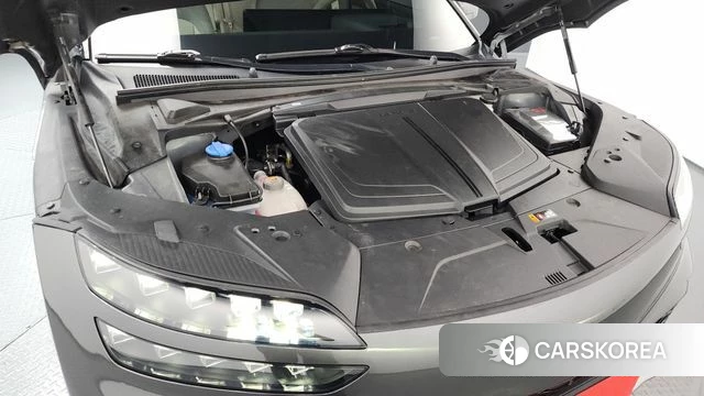 Genesis GV60 id 3832574 из Кореи 16