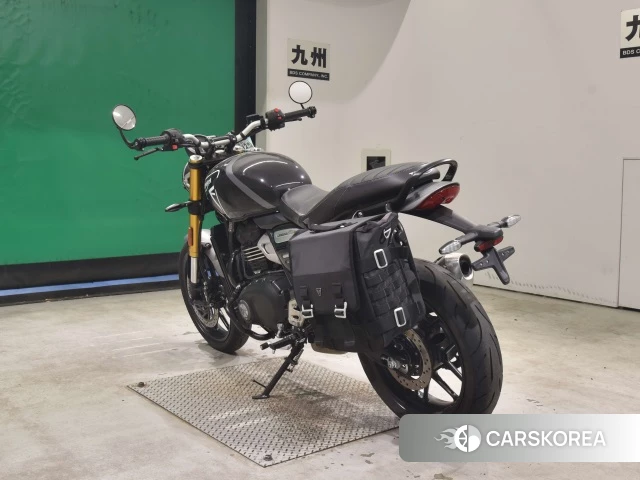 Triumph SPEED 400 id 4341346 из Японии 6