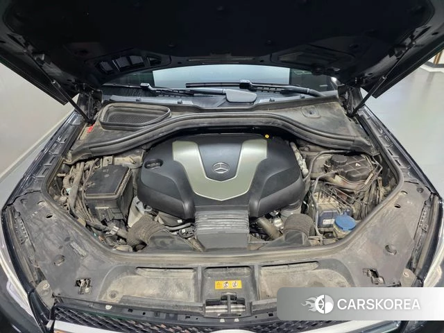 Mercedes-Benz GLE - Class W166 id 4865425 из Кореи 16