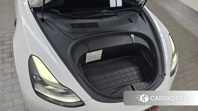 Tesla Model 3 id 3111463 из Кореи 16