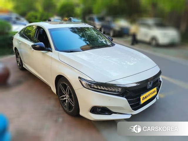 Honda Accord 2023 Белый из Китая, фото 6