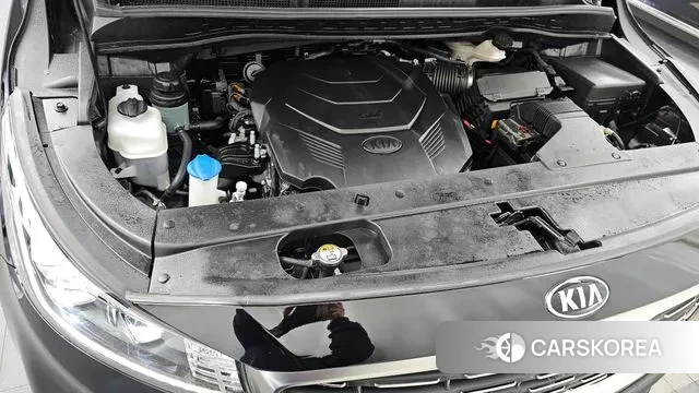 Kia The New Carnival id 3515080 из Кореи 16