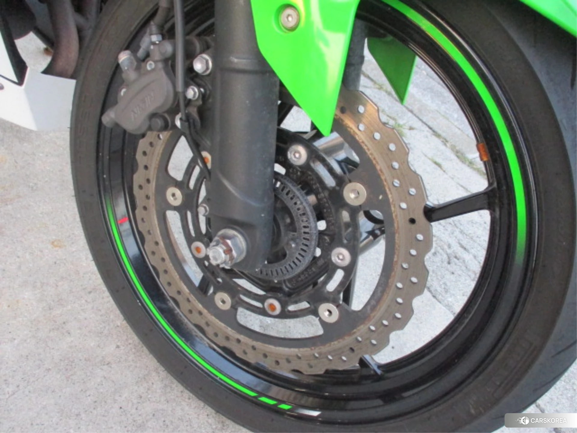 Kawasaki Ninja 400-2 id 3950376 из Японии 13