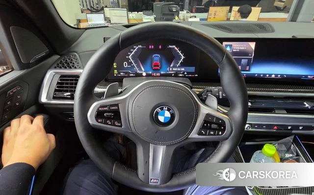 BMW X7 (G07) 2025 Черный из Кореи, фото 6