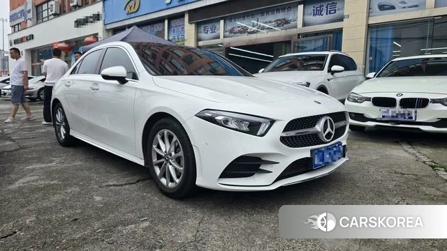 Mercedes-Benz Class A 2021 Белый из Китая, фото 6