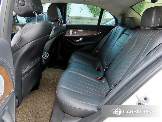 Mercedes-Benz E-Class W213 id 4680940 из Кореи 16