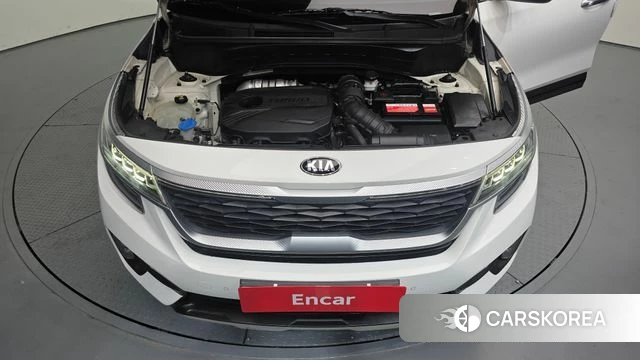 Kia Seltos id 4496464 из Кореи 26