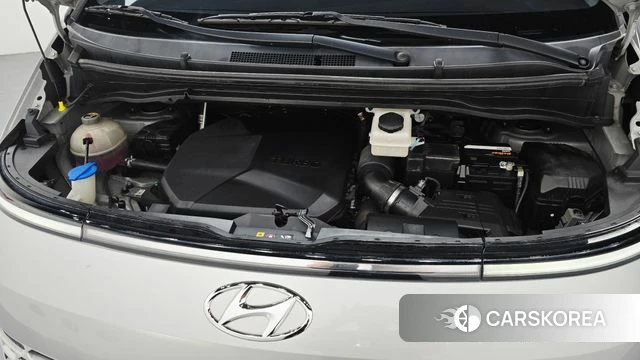 Hyundai Staria id 4550580 из Кореи 16