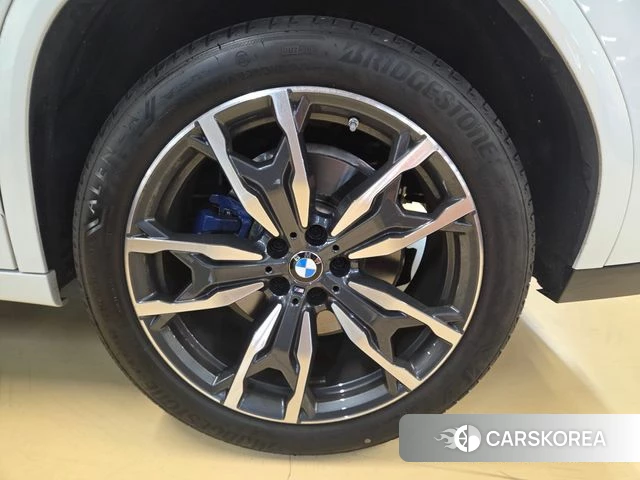 BMW X4 (G02) 2025 Белый из Кореи, фото 6