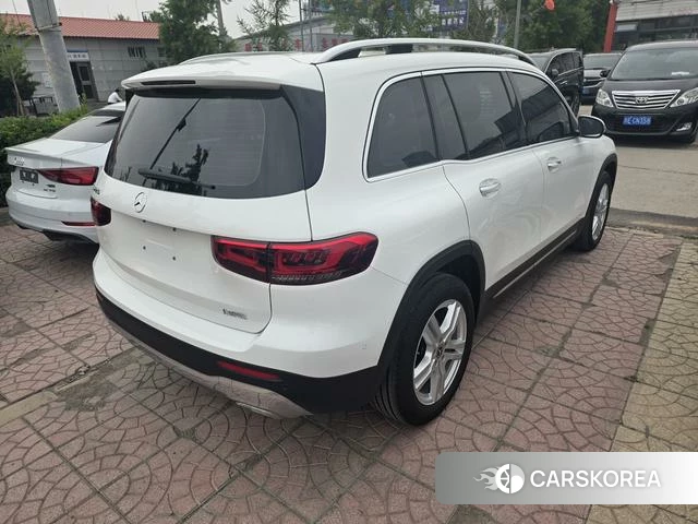 Mercedes-Benz GLB 2023 Белый из Китая, фото 6
